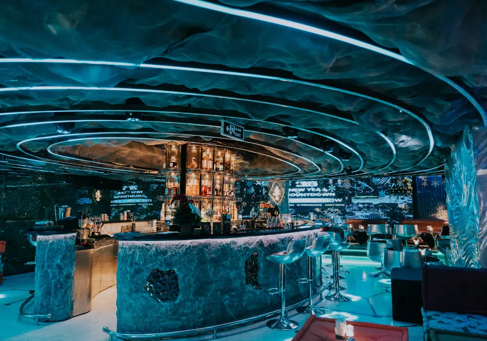 Azura Sky Bar, the room