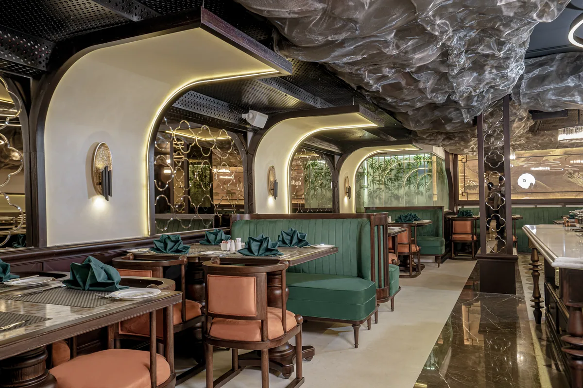 Vạn Lịch dining booths